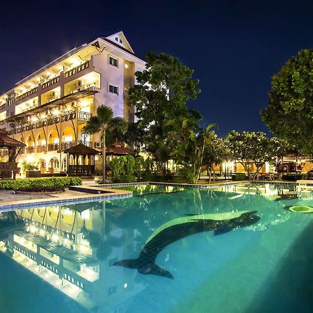 D Varee Xpress Hillside Hua Hin Petchaburi Esterno foto