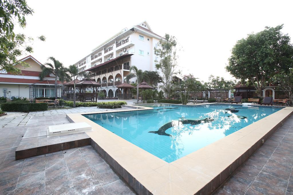 D Varee Xpress Hillside Hua Hin Petchaburi Esterno foto