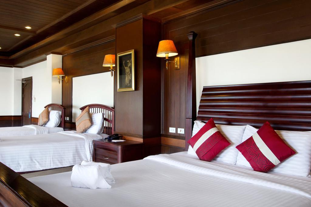 D Varee Xpress Hillside Hua Hin Petchaburi Esterno foto