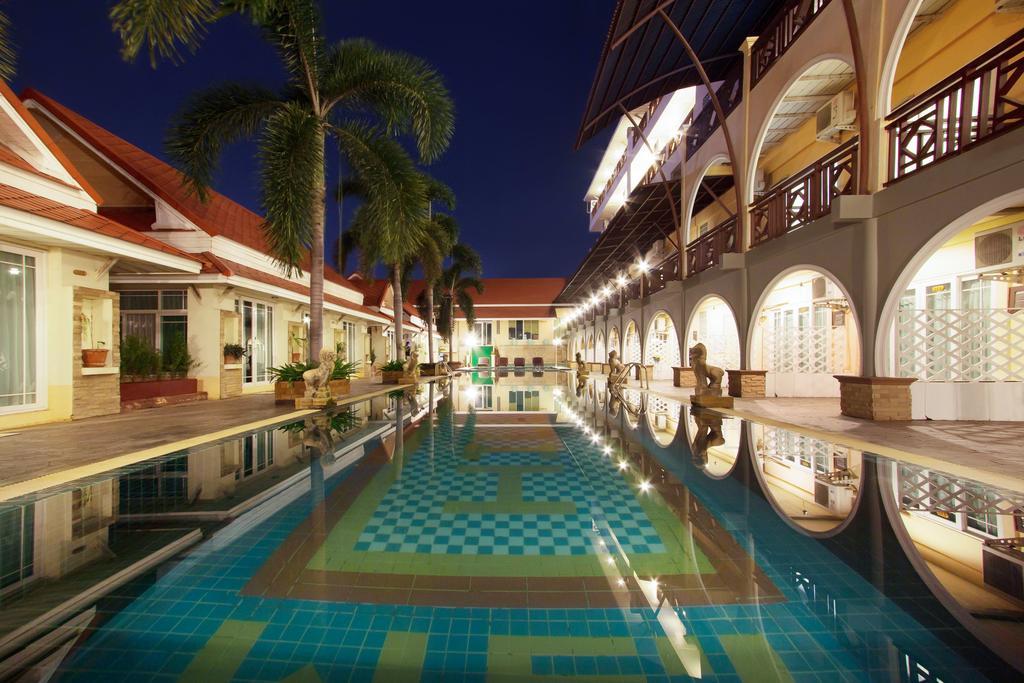 D Varee Xpress Hillside Hua Hin Petchaburi Esterno foto
